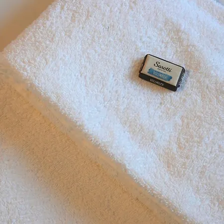 Amber By Comfort Housing - 2 Bedroom Daire *